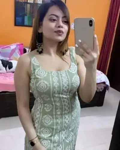 Call Girl in Ruwais